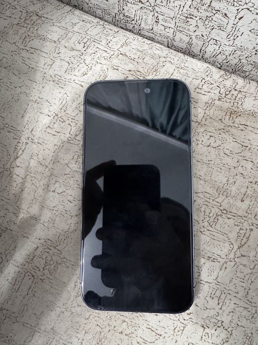 Продам айфон 14 про