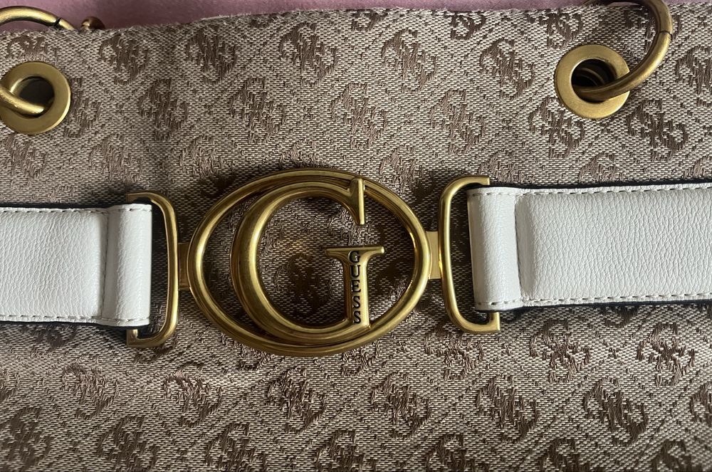 Чанта Guess Aviana Tote