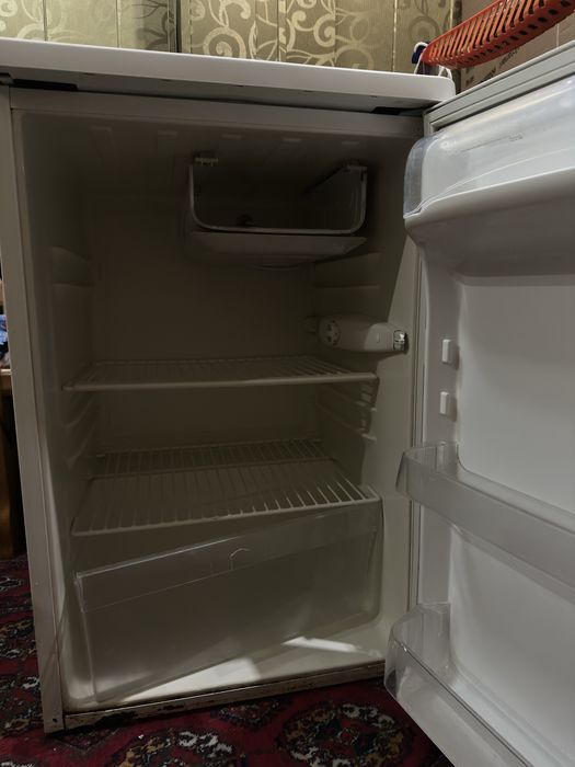 Холодильник Zanussi