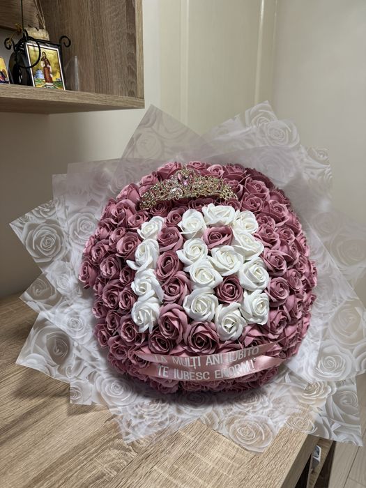 Cadouri speciale – buchete elegante cu trandafiri