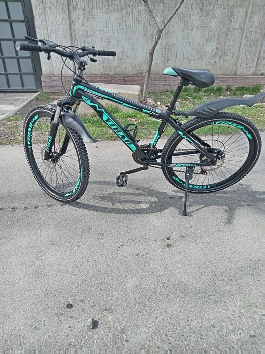 Продам скоростной 26 размер колеса