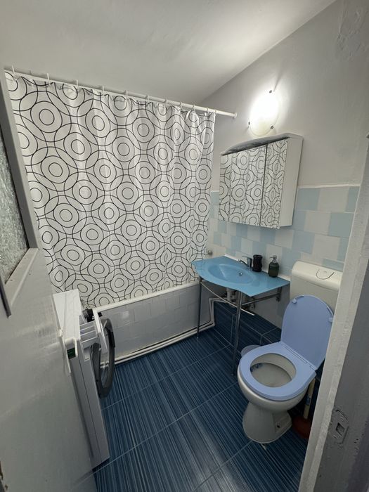 Inchiriez apartament 2 camere 55mp, Malcoci