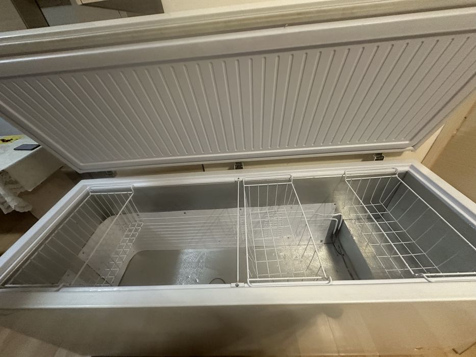 Морозильный шкаф Бирюса продам