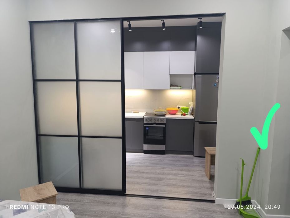 Меж ком перегородки. Душ кабины