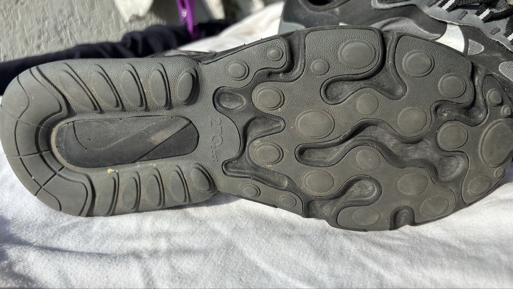 Adidasi Nike 42 / 41,5