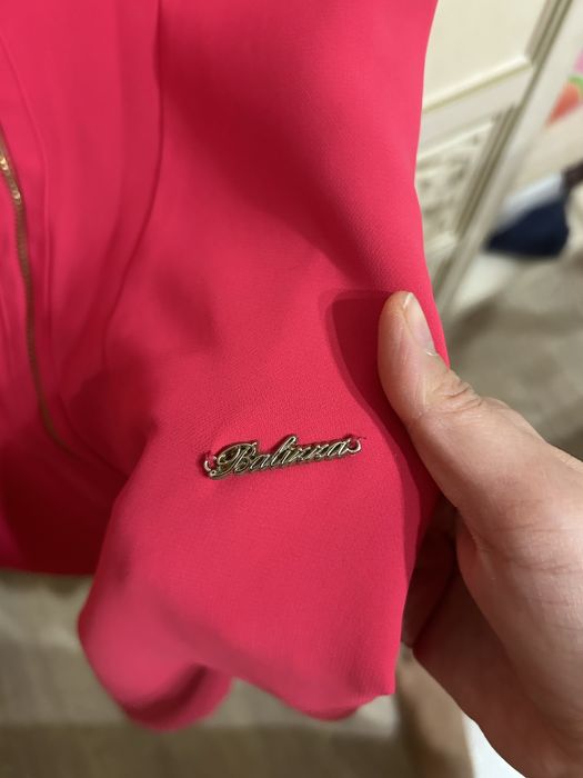 Женское вечернее платье