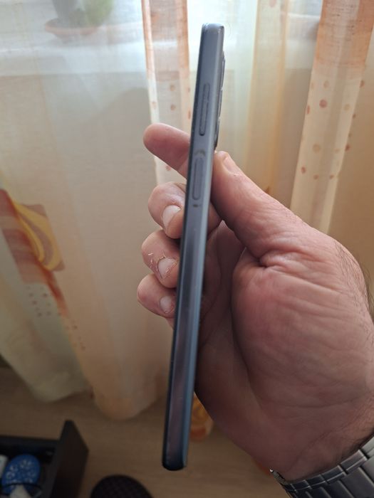 Моторола 62g 5g отлично състояние