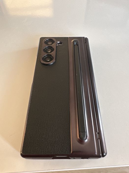 Samsung Galaxy Z Fold 6