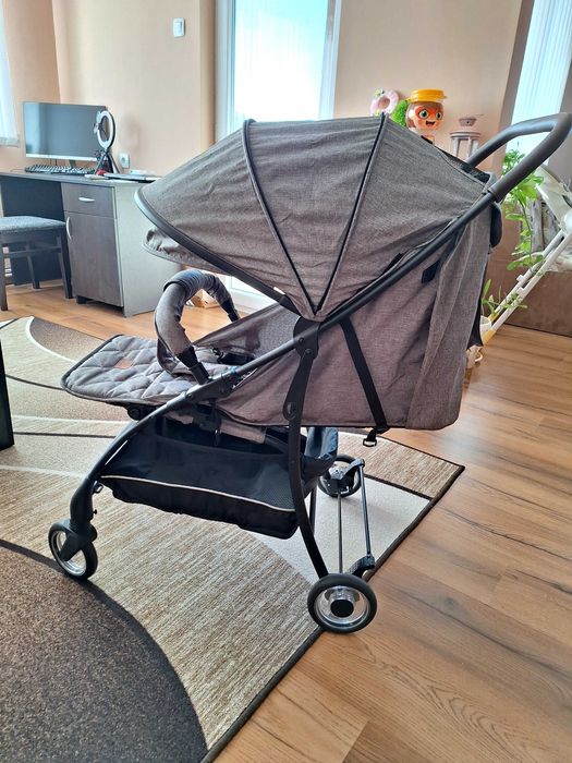 Бебешка количка Cangaroo