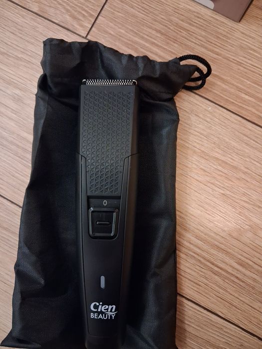 Машинка за подстригване и брада за 13 лв