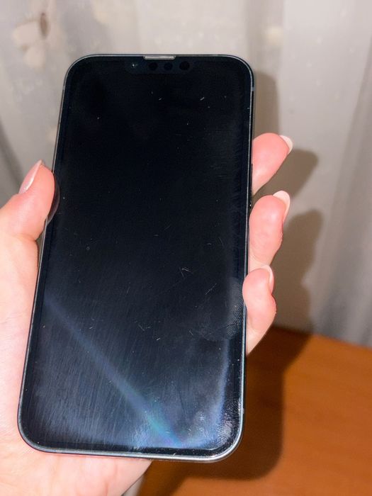 Iphone 13  256 GB. Fără schimb!