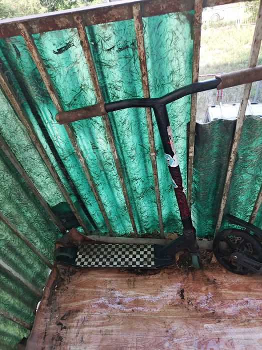 Самокат трюковой