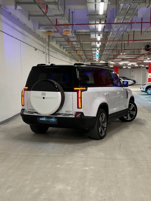 Rox 01 2026-Yil Oq va Qora Ranglarda Mavjud Servis Garantiya bor