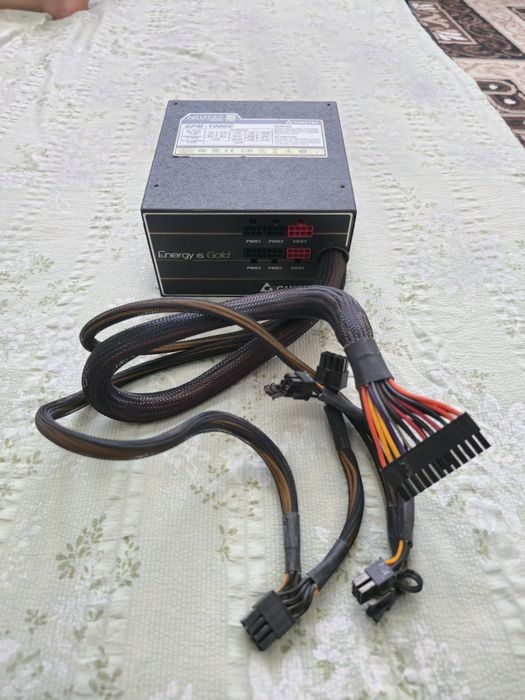 Блок питания на 1000W