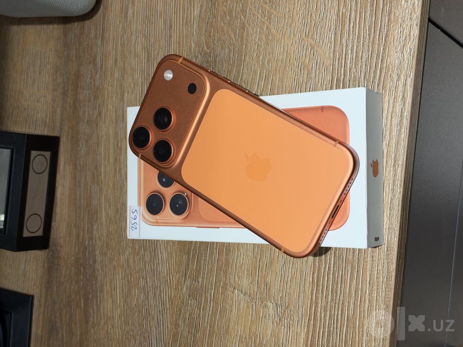 Iphone 17 pro, 92%, 10/10 состояние