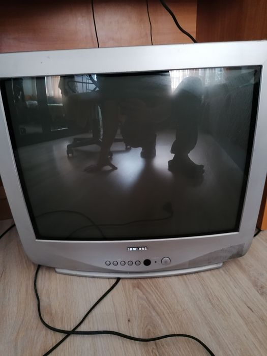 Телевизор Samsung CZ-21F12T