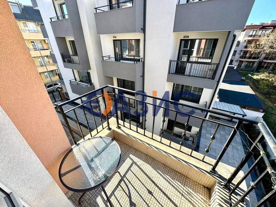 Продава се Двустаен апартамент в Несебър - 43 кв.м за 1745 €/кв.м - Снимка #5