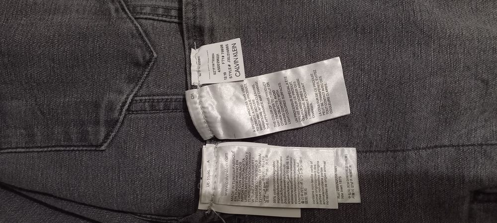 Продам джинсовую куртку CALVIN KLEIN JEANS