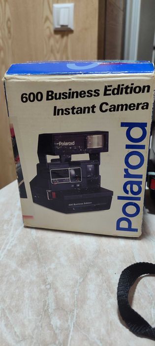 Polaroid 600 Business Edition Instant Camera