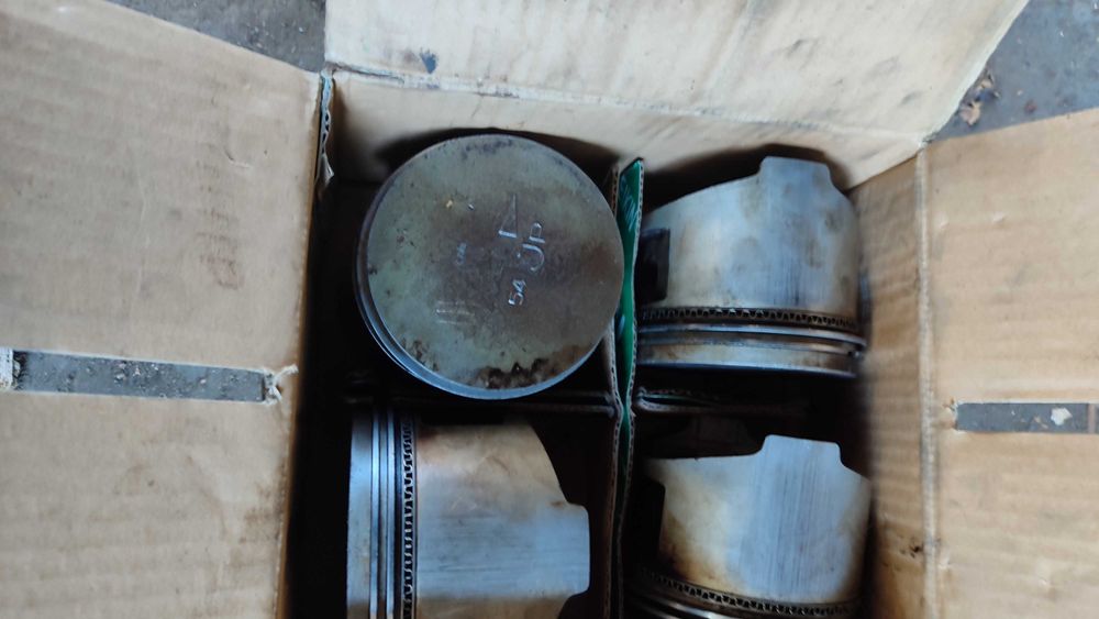 запчасти б/у на двигатель 4G54