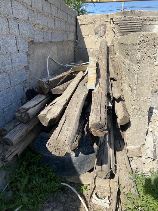 Дерево продаются