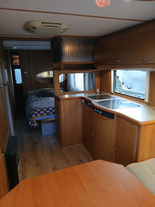 4/5 местна френска каравана Dethleffs Exclusiv 2006г.