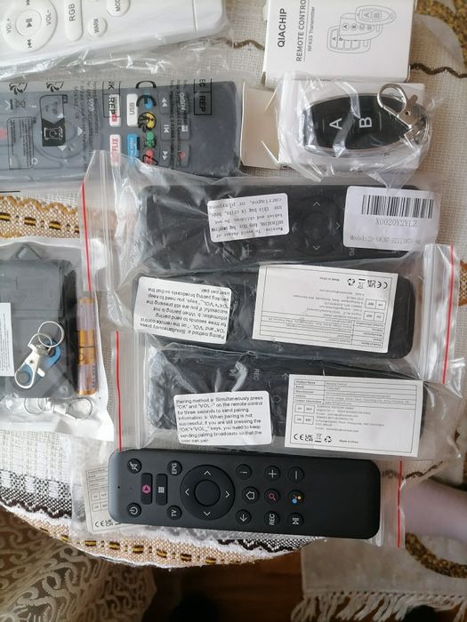 Лот от дистанционни 9бр.