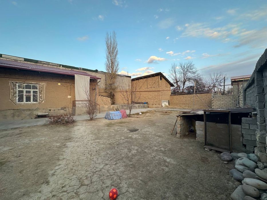 Хасанбой бетонкадан 300 метр кирганда 8 сотих ер