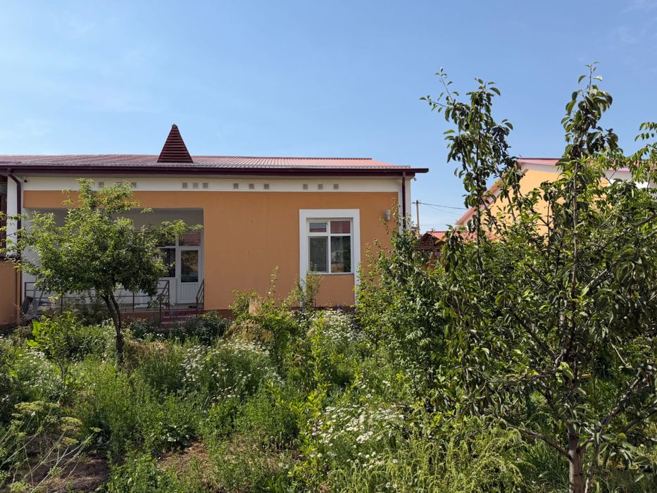 4 xonali xovli sotiladi mebellari bilan (Otchopar)