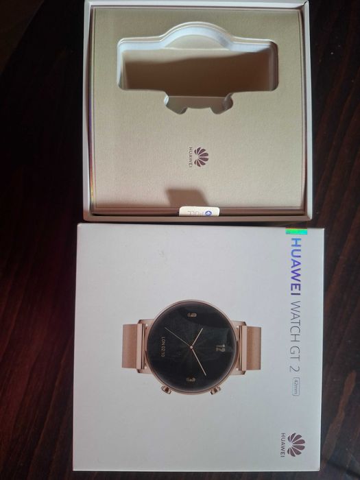 Смарт часовник Huawei