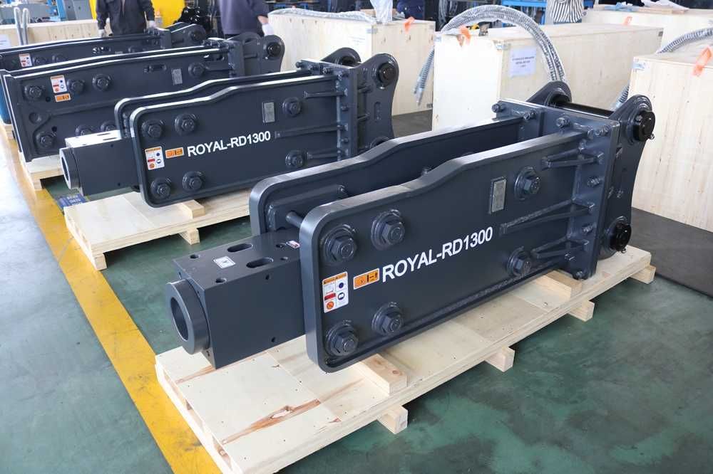 Picon hidraulic ROYAL - Ciocan Hidraulic RD1300 - 1367 kg - IN STOC