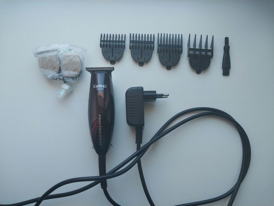 Машинка для стрижки волос