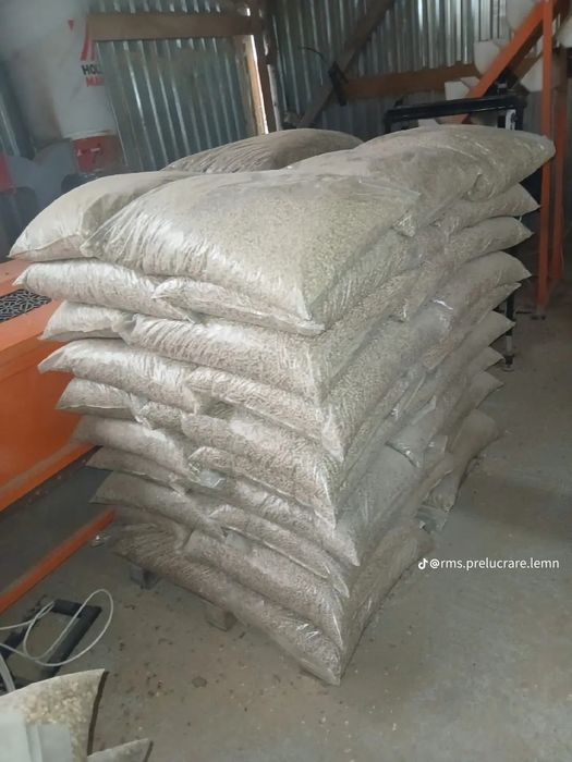 Producător peleti vindem din stoc