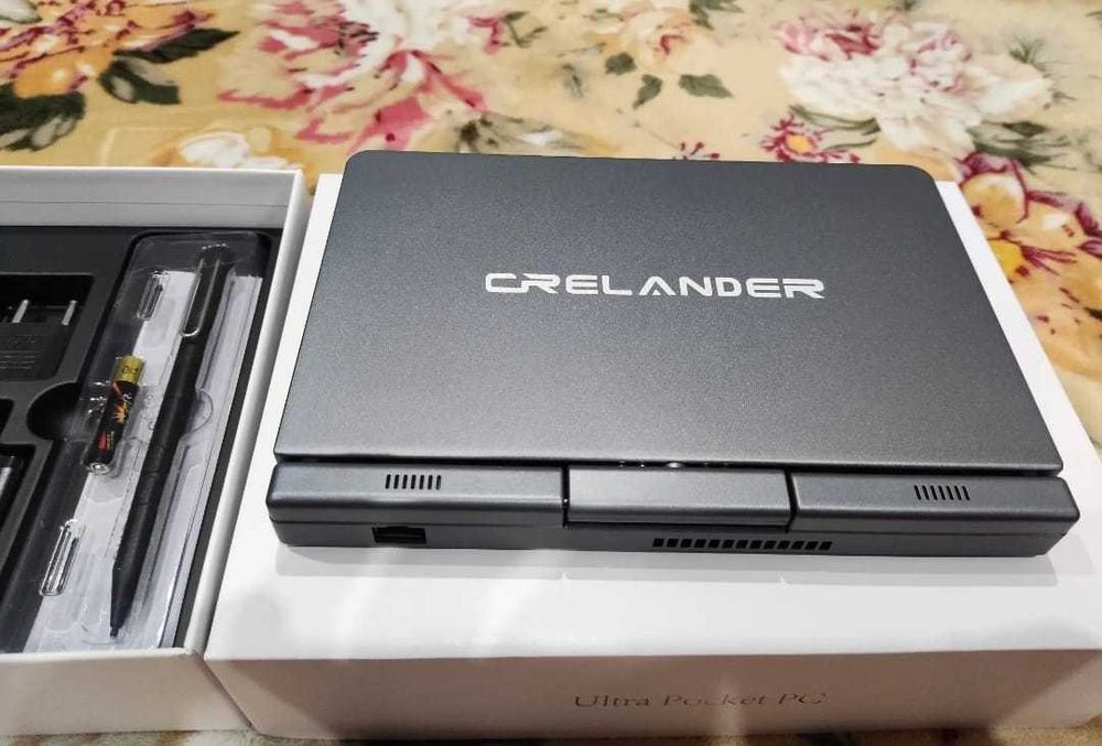 Карманный ноутбук 8" на windows 11