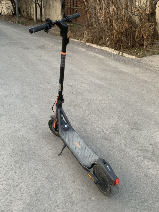 Продам Ninebot F2Pro почти новый