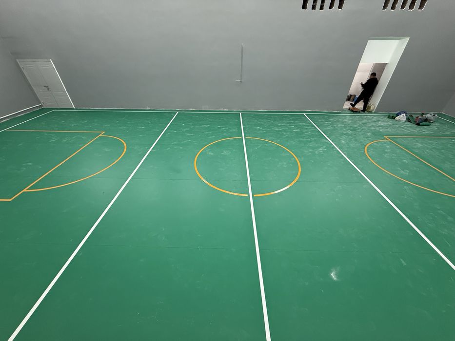 Монтаж  линолеума