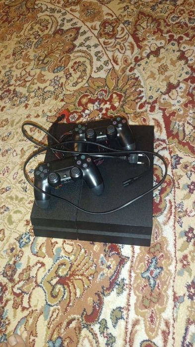 PlayStation 4. 1 terabayt