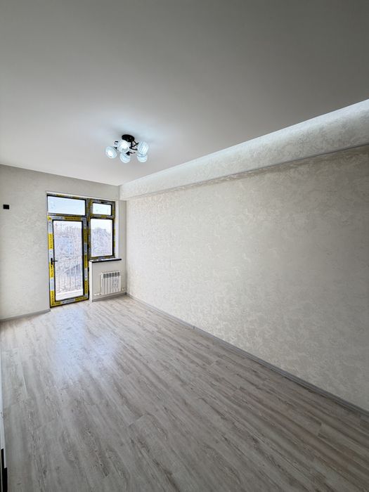 Продаётся 2х ком.квартира, 10 мик. Новостройка