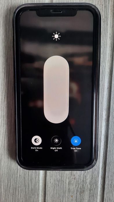 Продам айфон 11 идеал