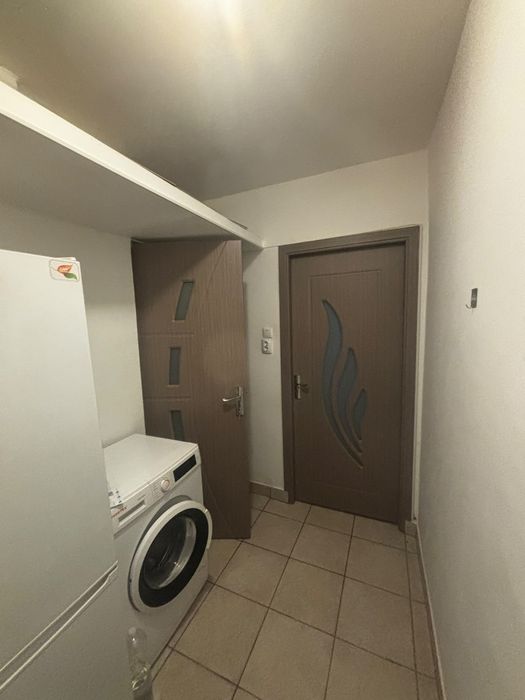 Închiriez apartament cu 2 camere ploiesti vest