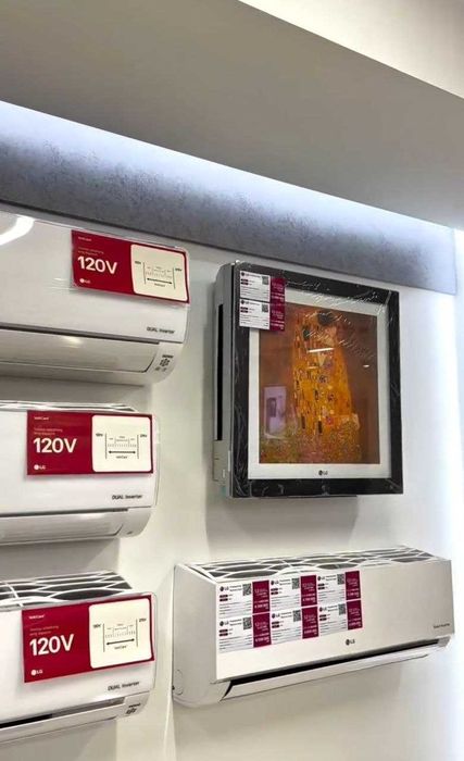Кондиционер LG A12FT Artcool Gallery DUAL Inverter ThinQ Wi-Fi есть