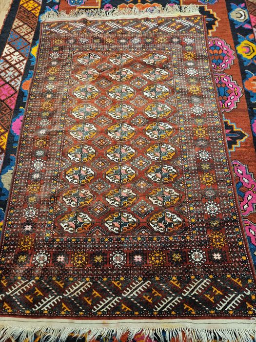 Туркменский ковер ручной работы  шелковый