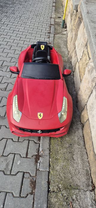Mașinuța electrica copii Ferrari