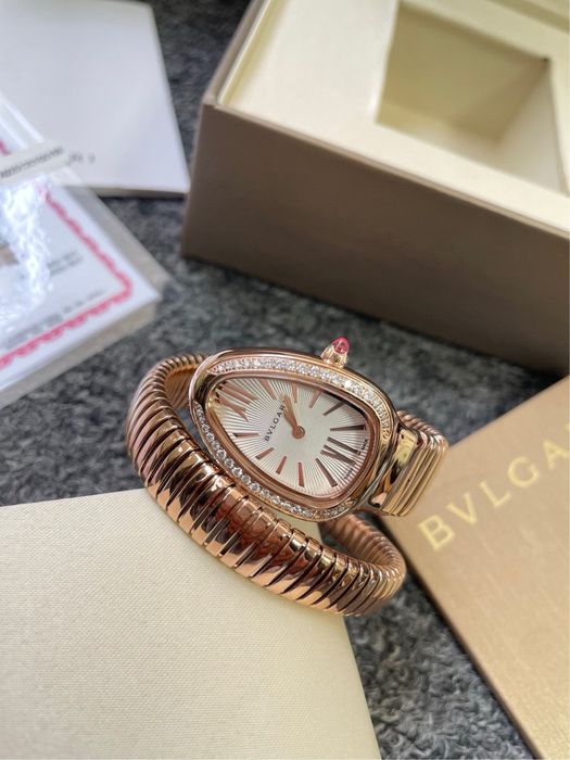 BVLGARI женкие часы с бриллиантами