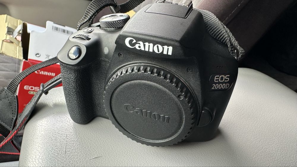 Canon EOS 2000D срочно