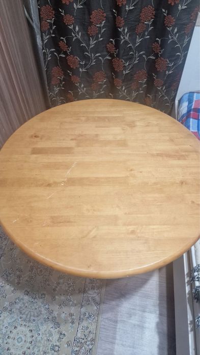 Продам диван с креслами с рисунком вышевкой