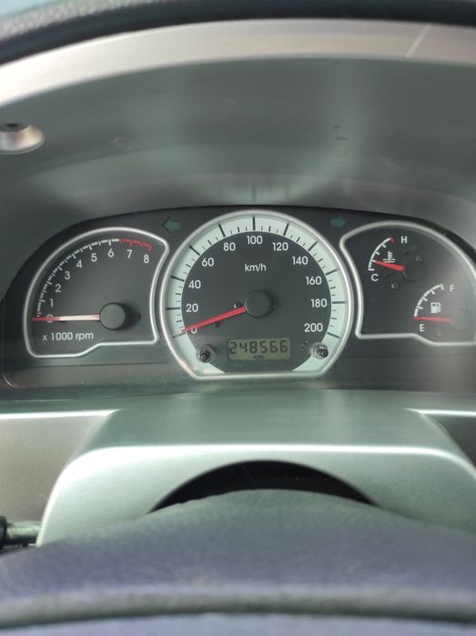 Nexia2  1.6 -2014  сотилади.  5300y.e  ГЕН бор