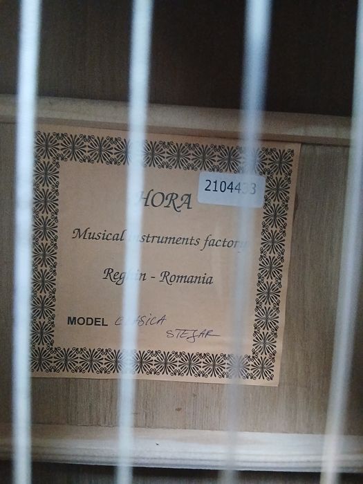 Chitara Clasica Hora Model Stejar