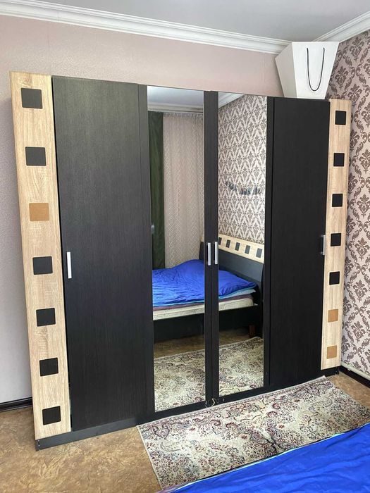 Продам спальный гарнитур в отличном состоянии