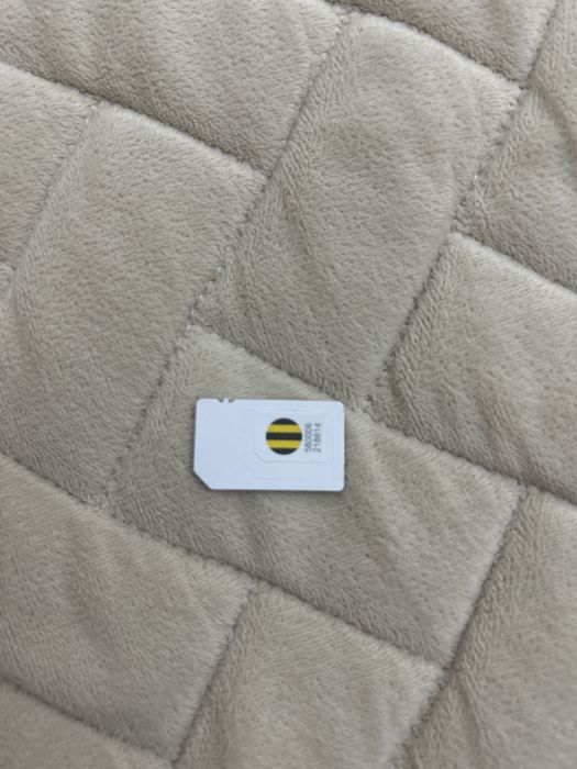 Продается билайн и теле2 номера.